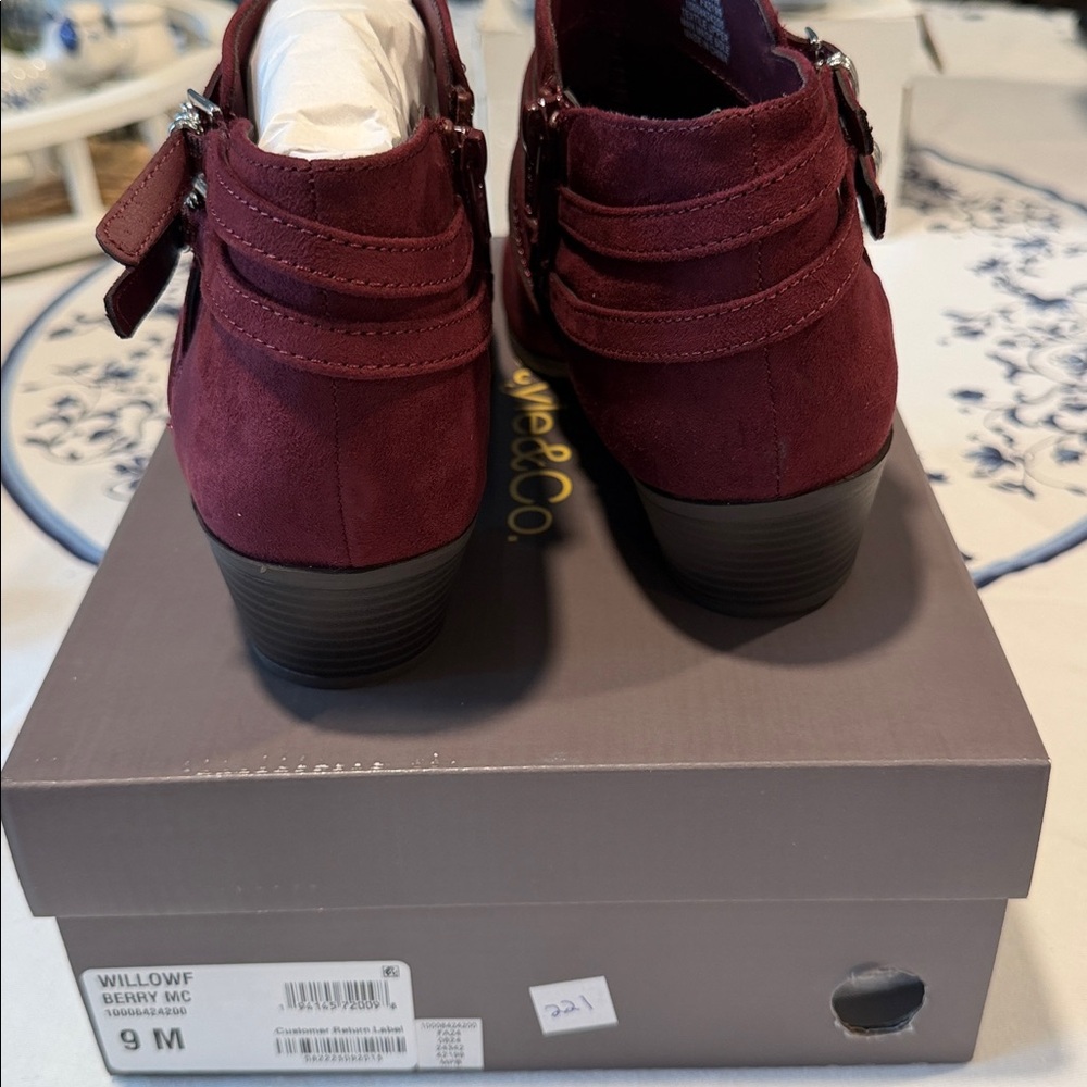 Style & Co. Womens Willow Ankle Boots NWT - Picture 3 of 5